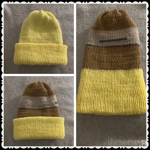 Reversible Unique beanie.🆒🆕🧶❄️ - Picture 2 of 7